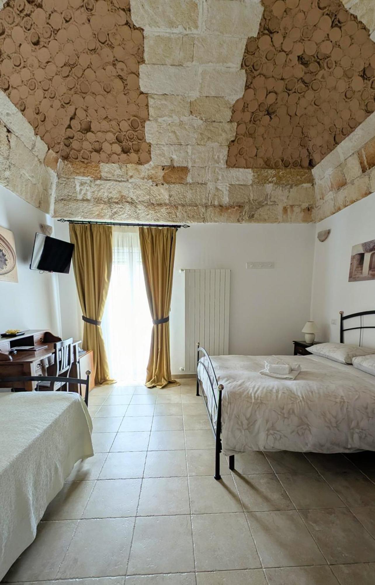 B&B Corte Regina Esther Велие Екстериор снимка