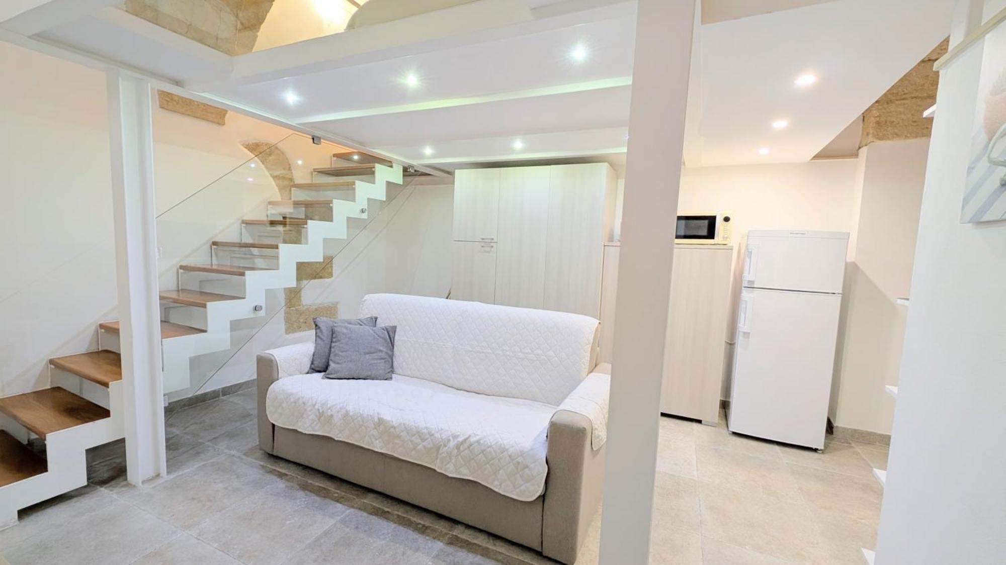B&B Corte Regina Esther Велие Екстериор снимка